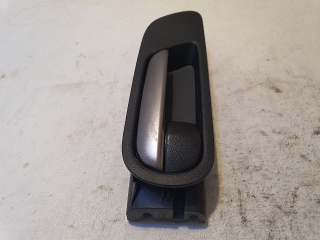 bontott MAZDA 3 Jobb első Belső Kilincs