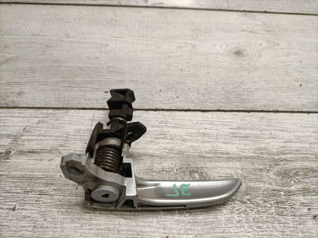 bontott MAZDA 3 Jobb első Belső Kilincs