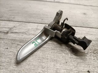 bontott MAZDA 3 Jobb első Belső Kilincs