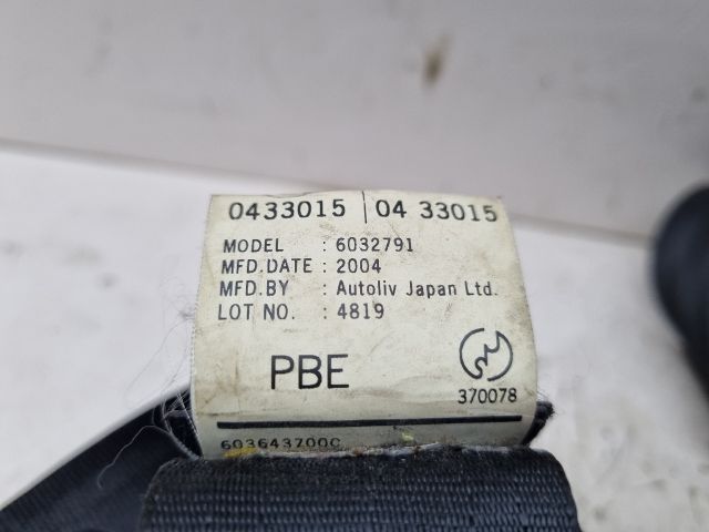 bontott MAZDA 3 Jobb első Biztonsági Öv