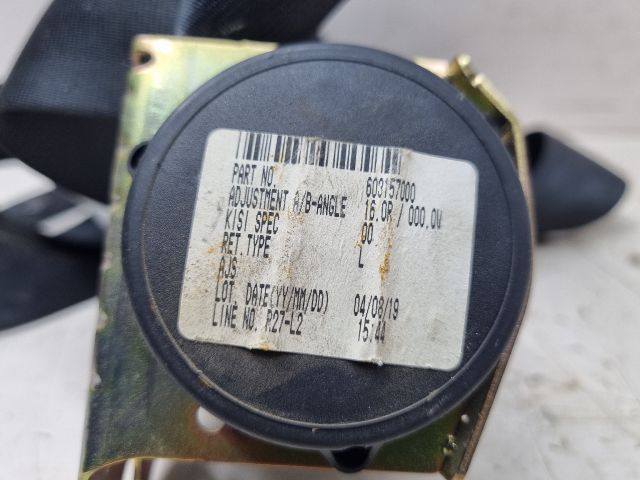 bontott MAZDA 3 Jobb első Biztonsági Öv