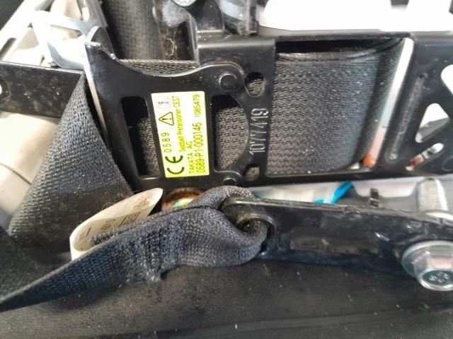 bontott MAZDA 3 Jobb első Biztonsági Öv