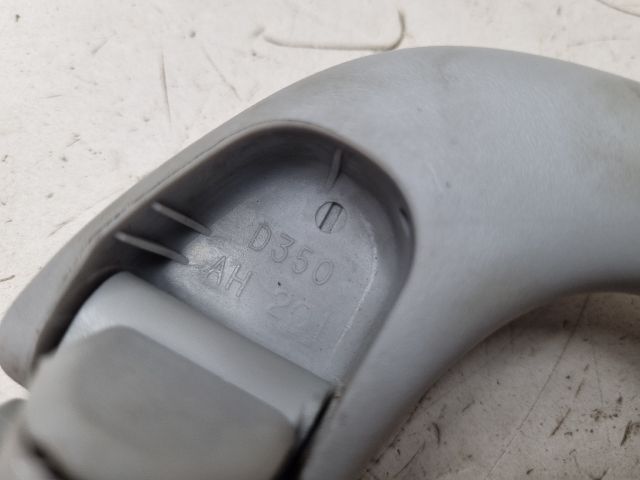 bontott MAZDA 3 Jobb első Kapaszkodó (Felső)