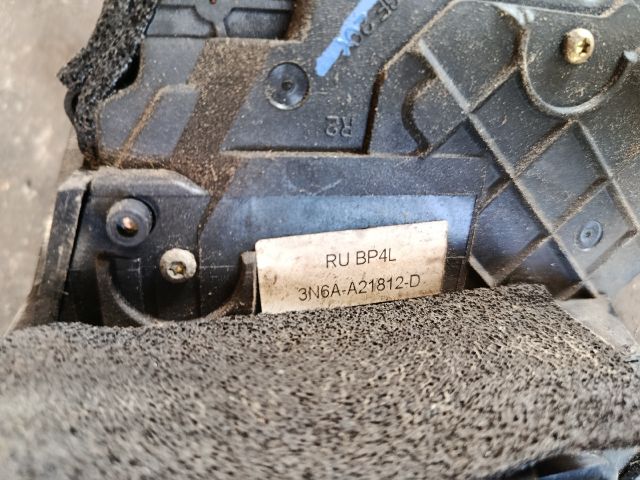 bontott MAZDA 3 Jobb első Központizár Motor