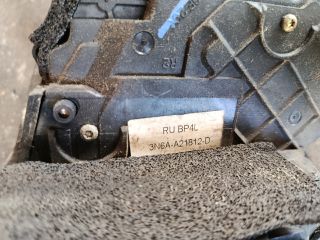 bontott MAZDA 3 Jobb első Központizár Motor