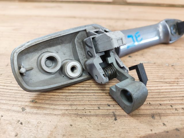 bontott MAZDA 3 Jobb első Külső Kilincs