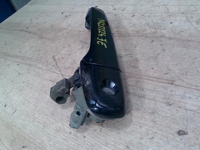 bontott MAZDA 3 Jobb első Külső Kilincs