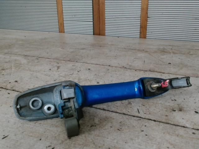 bontott MAZDA 3 Jobb első Külső Kilincs