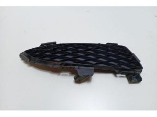 bontott MAZDA 3 Jobb első Lökhárító Díszléc