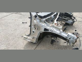 bontott MAZDA 3 Jobb első Negyed Karosszéria Csomag