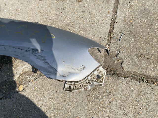 bontott MAZDA 3 Jobb első Sárvédő