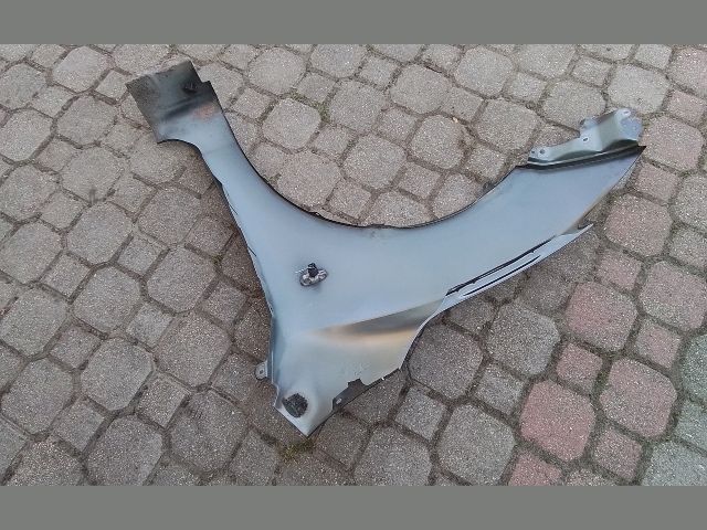 bontott MAZDA 3 Jobb első Sárvédő