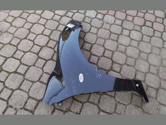 bontott MAZDA 3 Jobb első Sárvédő