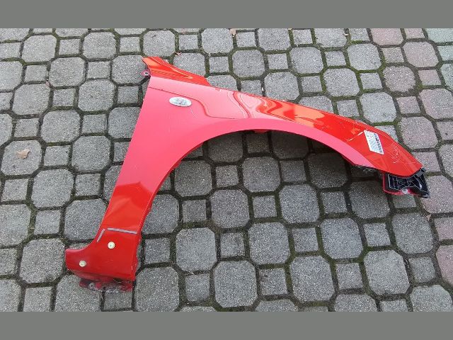 bontott MAZDA 3 Jobb első Sárvédő