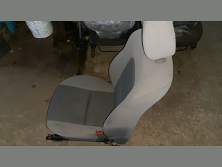 bontott MAZDA 3 Jobb első Ülés