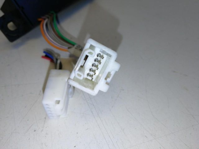 bontott MAZDA 3 Jobb első Ülésállító Kapcsoló