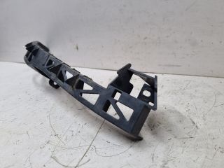 bontott MAZDA 3 Jobb Fényszóró Tartó