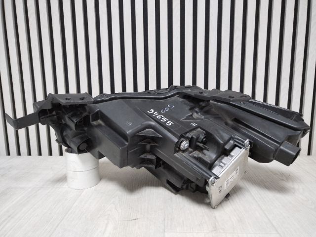 bontott MAZDA 3 Jobb Fényszóró