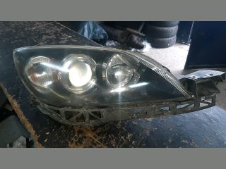 bontott MAZDA 3 Jobb Fényszóró