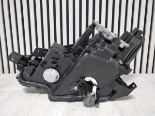 bontott MAZDA 3 Jobb Fényszóró