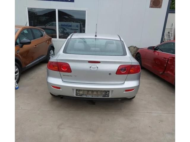 bontott MAZDA 3 Jobb hátsó Ablak