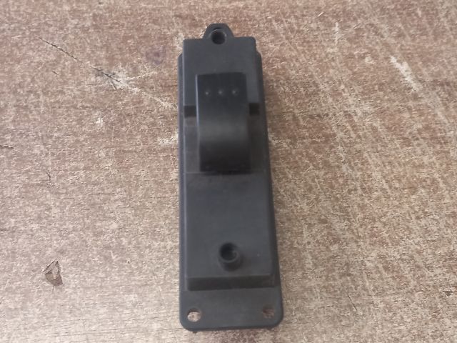 bontott MAZDA 3 Jobb hátsó Ablakemelő Kapcsoló