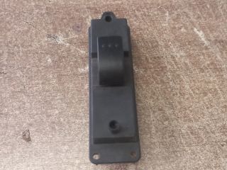 bontott MAZDA 3 Jobb hátsó Ablakemelő Kapcsoló