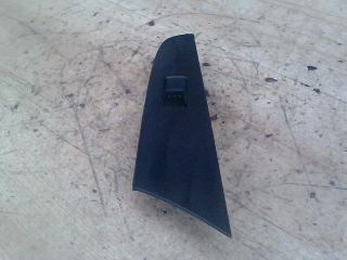 bontott MAZDA 3 Jobb hátsó Ablakemelő Kapcsoló