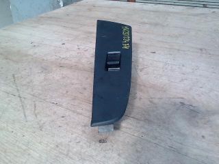 bontott MAZDA 3 Jobb hátsó Ablakemelő Kapcsoló