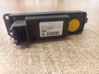 bontott MAZDA 3 Jobb hátsó Ablakemelő Kapcsoló