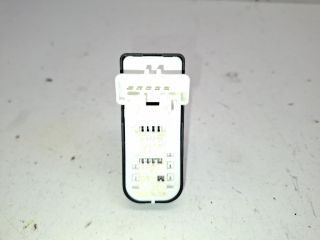 bontott MAZDA 3 Jobb hátsó Ablakemelő Kapcsoló