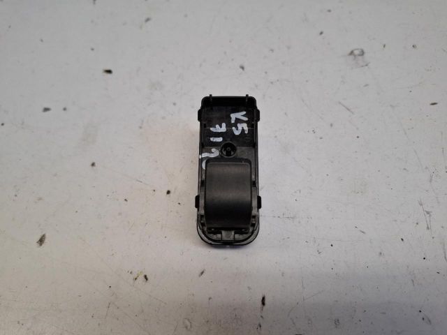 bontott MAZDA 3 Jobb hátsó Ablakemelő Kapcsoló