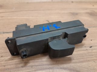 bontott MAZDA 3 Jobb hátsó Ablakemelő Kapcsoló