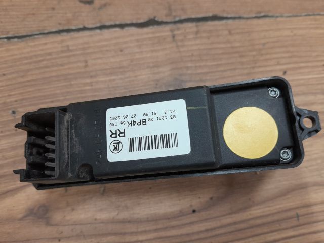 bontott MAZDA 3 Jobb hátsó Ablakemelő Kapcsoló