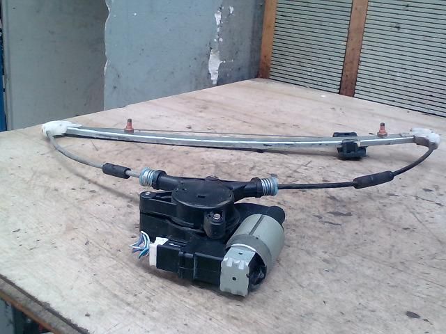 bontott MAZDA 3 Jobb hátsó Ablakemelő Szerkezet (Elektromos)