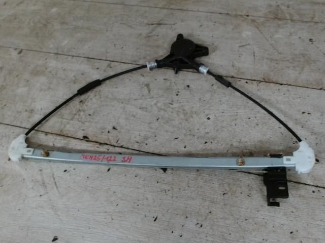 bontott MAZDA 3 Jobb hátsó Ablakemelő Szerkezet (Elektromos)