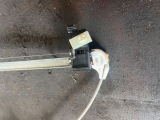 bontott MAZDA 3 Jobb hátsó Ablakemelő Szerkezet (Elektromos)