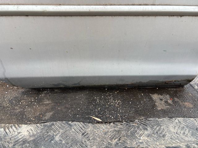 bontott MAZDA 3 Jobb hátsó Ajtó (Részeivel)