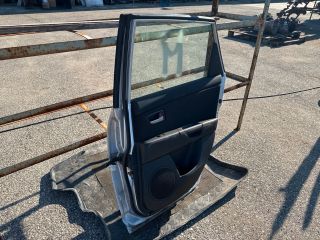 bontott MAZDA 3 Jobb hátsó Ajtó (Részeivel)
