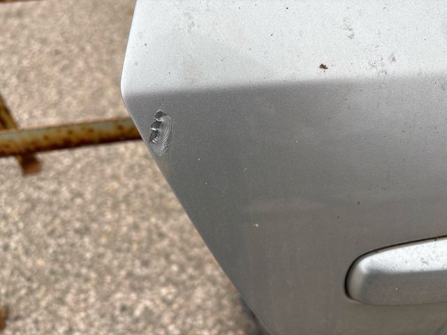 bontott MAZDA 3 Jobb hátsó Ajtó (Részeivel)