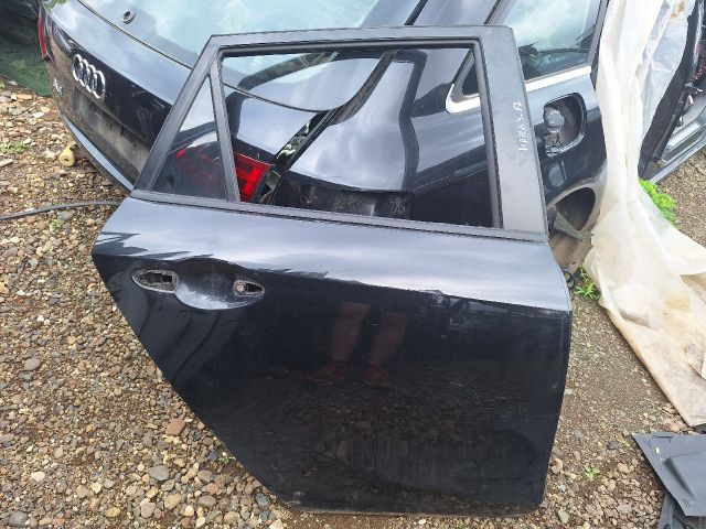 bontott MAZDA 3 Jobb hátsó Ajtó (Üres lemez)