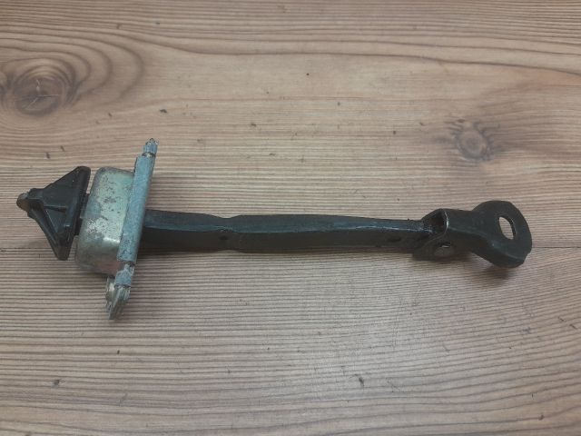 bontott MAZDA 3 Jobb hátsó Ajtóhatároló