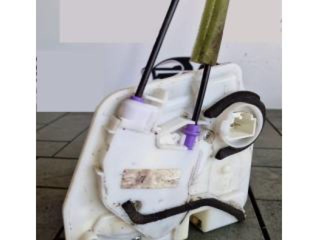 bontott MAZDA 3 Jobb hátsó Ajtózár