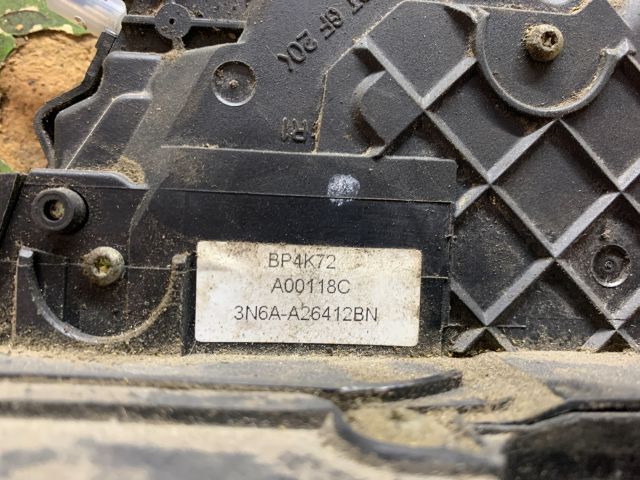 bontott MAZDA 3 Jobb hátsó Ajtózár