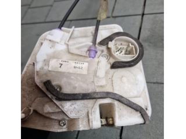 bontott MAZDA 3 Jobb hátsó Ajtózár