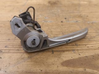 bontott MAZDA 3 Jobb hátsó Belső Kilincs