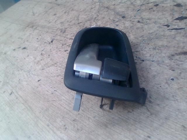 bontott MAZDA 3 Jobb hátsó Belső Kilincs