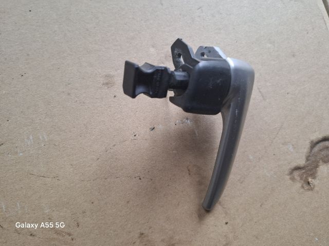 bontott MAZDA 3 Jobb hátsó Belső Kilincs