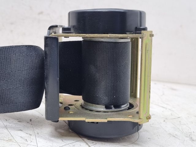 bontott MAZDA 3 Jobb hátsó Biztonsági Öv