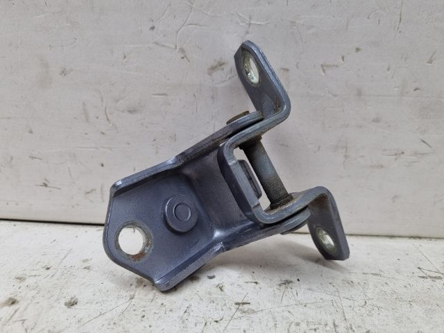 bontott MAZDA 3 Jobb hátsó Felső Zsanér